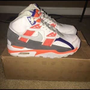 Nike sneakers bo jacksons